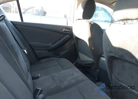 2010 Nissan Altima 2.5 S z USA, uszkodzony, nr VIN 1N4AL2AP6AN529725